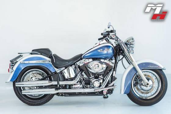 HARLEY-DAVIDSON SOFTAIL DELUXE 